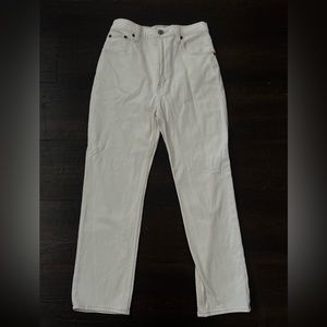 Abercrombie Ankle Straight Ultra High Rise Jeans in 25S in Off White